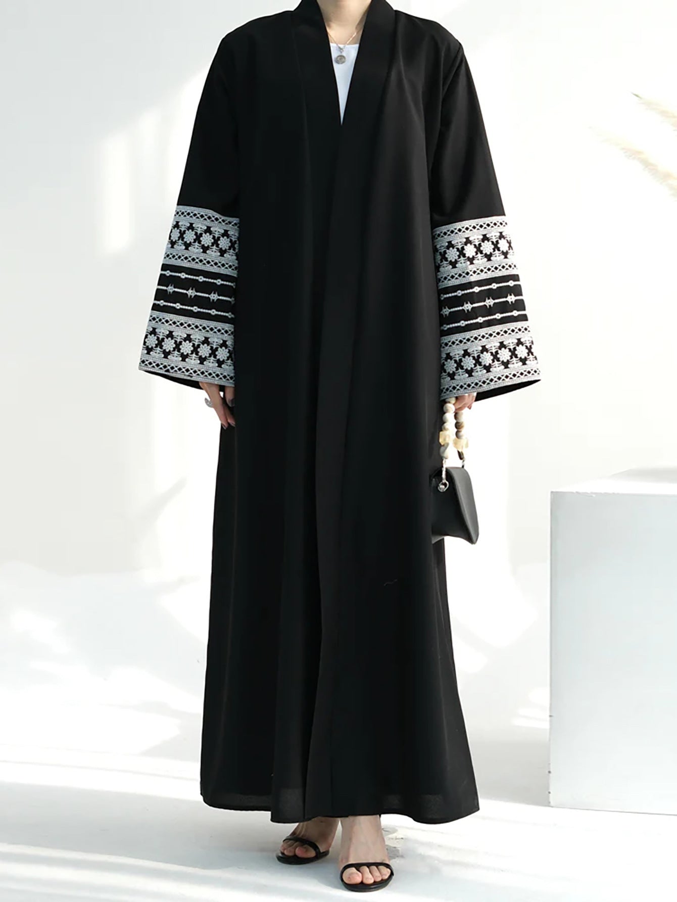 Open Abaya With Embroidered Sleeves - Black (clearance item online only)