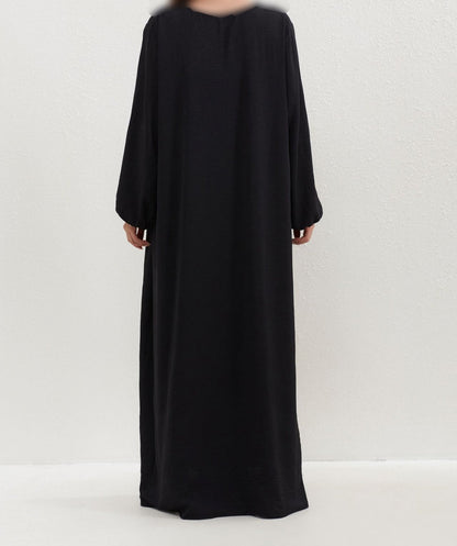 Crepe Abaya in Black (clearance online only)