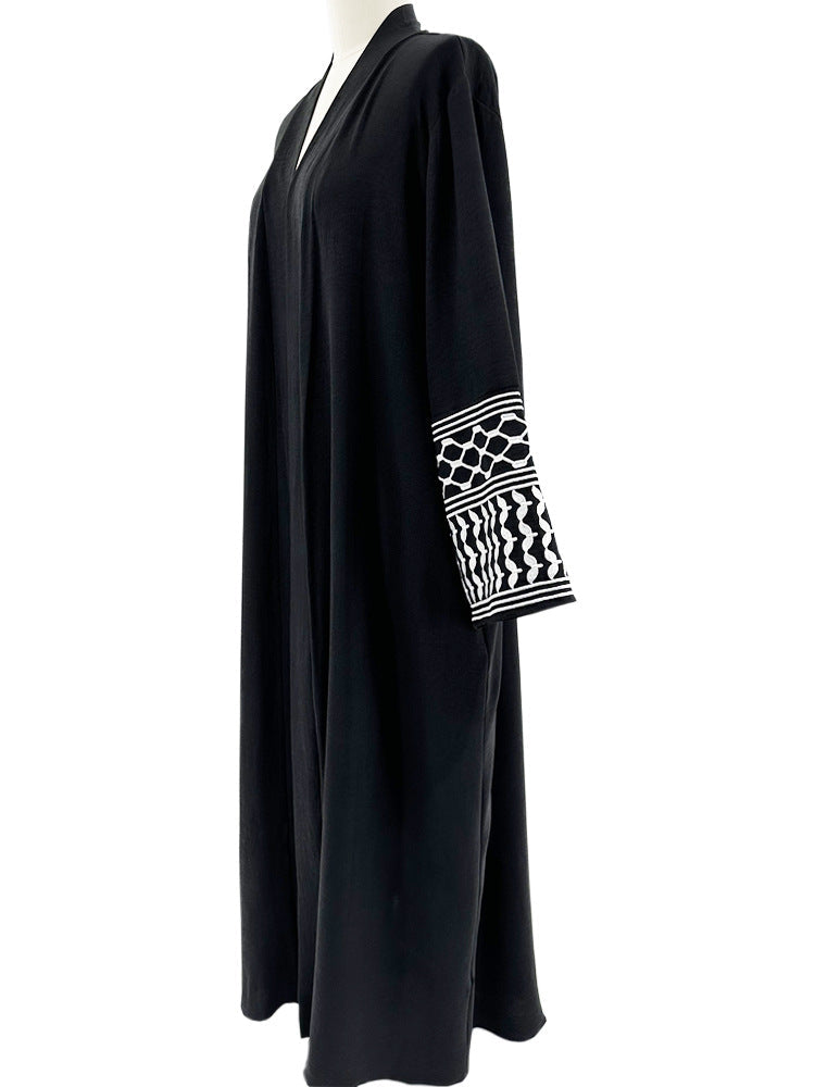 Keffiyeh Sleeve Abaya - Black