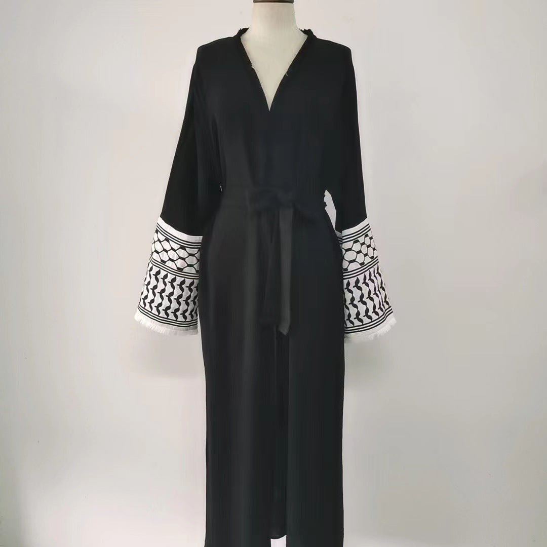 Keffiyeh Sleeve Open Abaya in Black (clearance item online only)