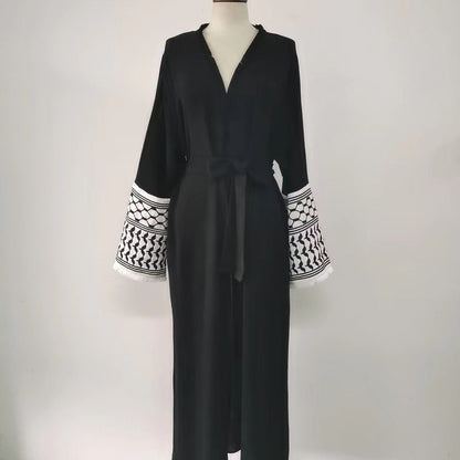 Keffiyeh Sleeve Open Abaya in Black (clearance item online only)