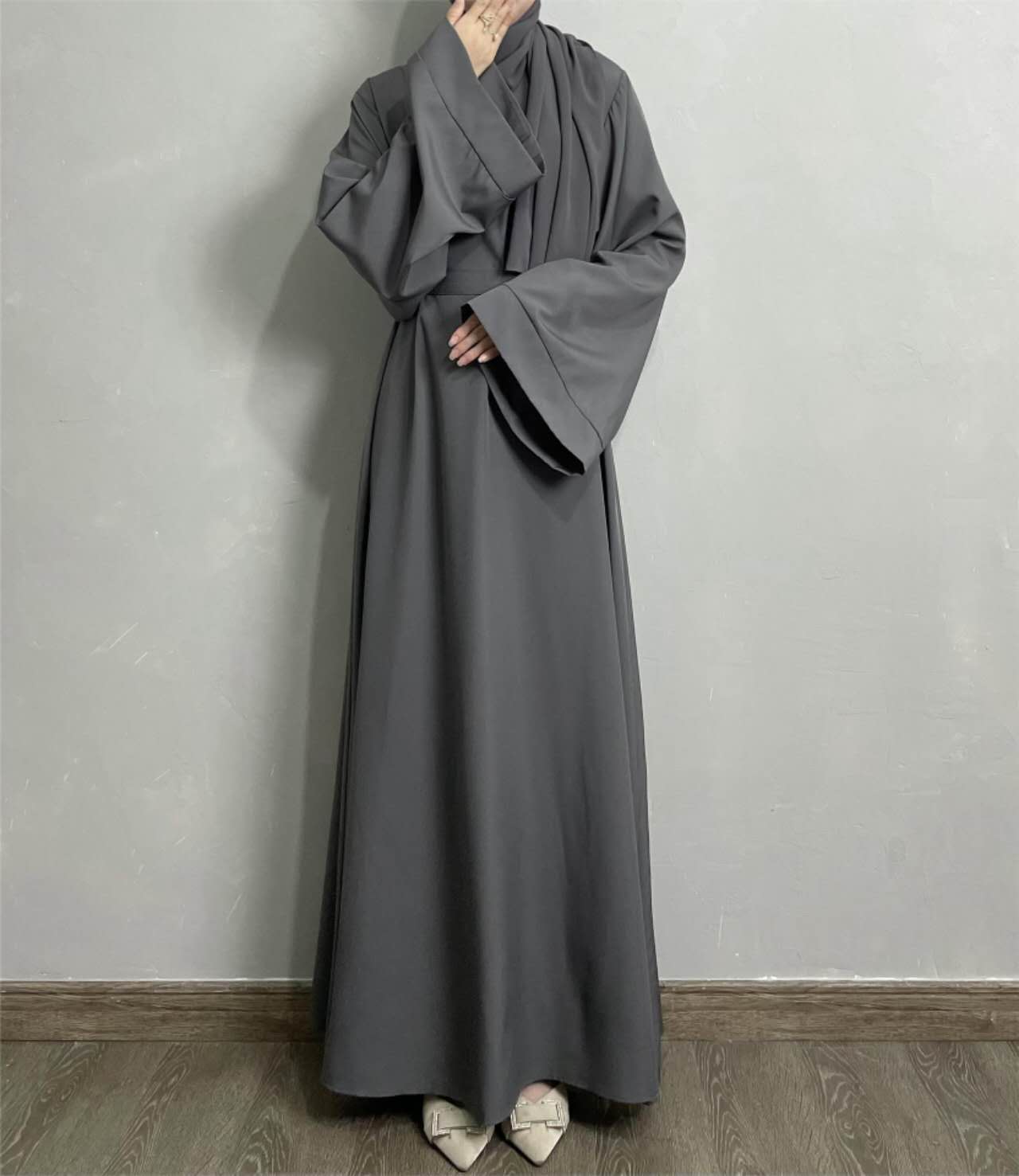 Plain Abaya in Pearl Grey - clearance online only