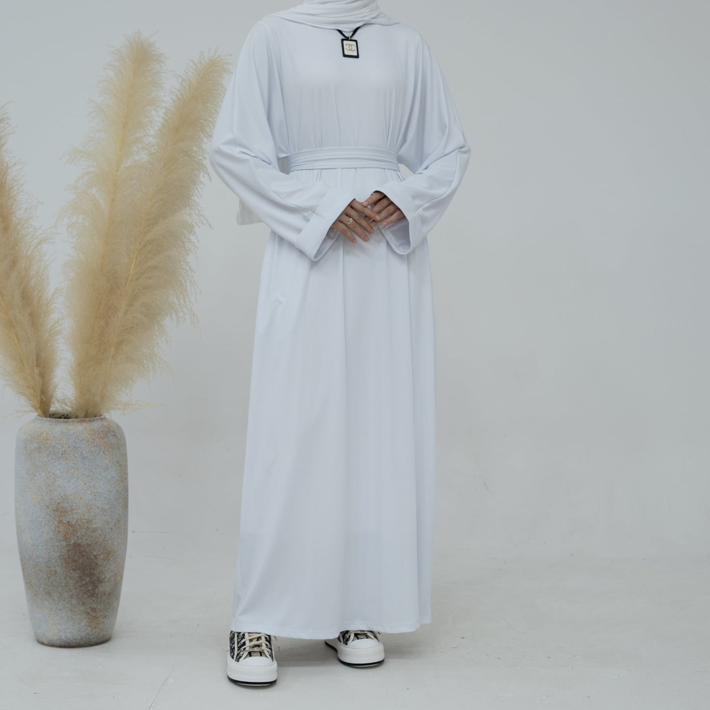 Autumn Winter Plain Abaya--White