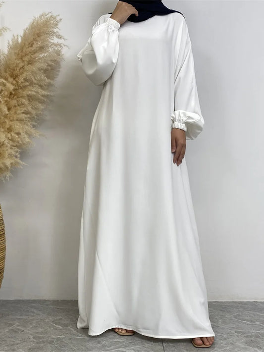 Elegant White Abaya (fully lined)